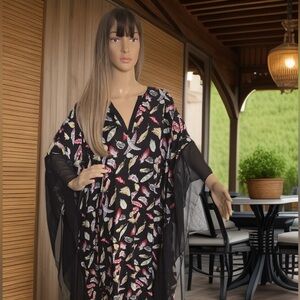 SHEIN Black & Colored MooMoo With Sheer Sleeve Detail